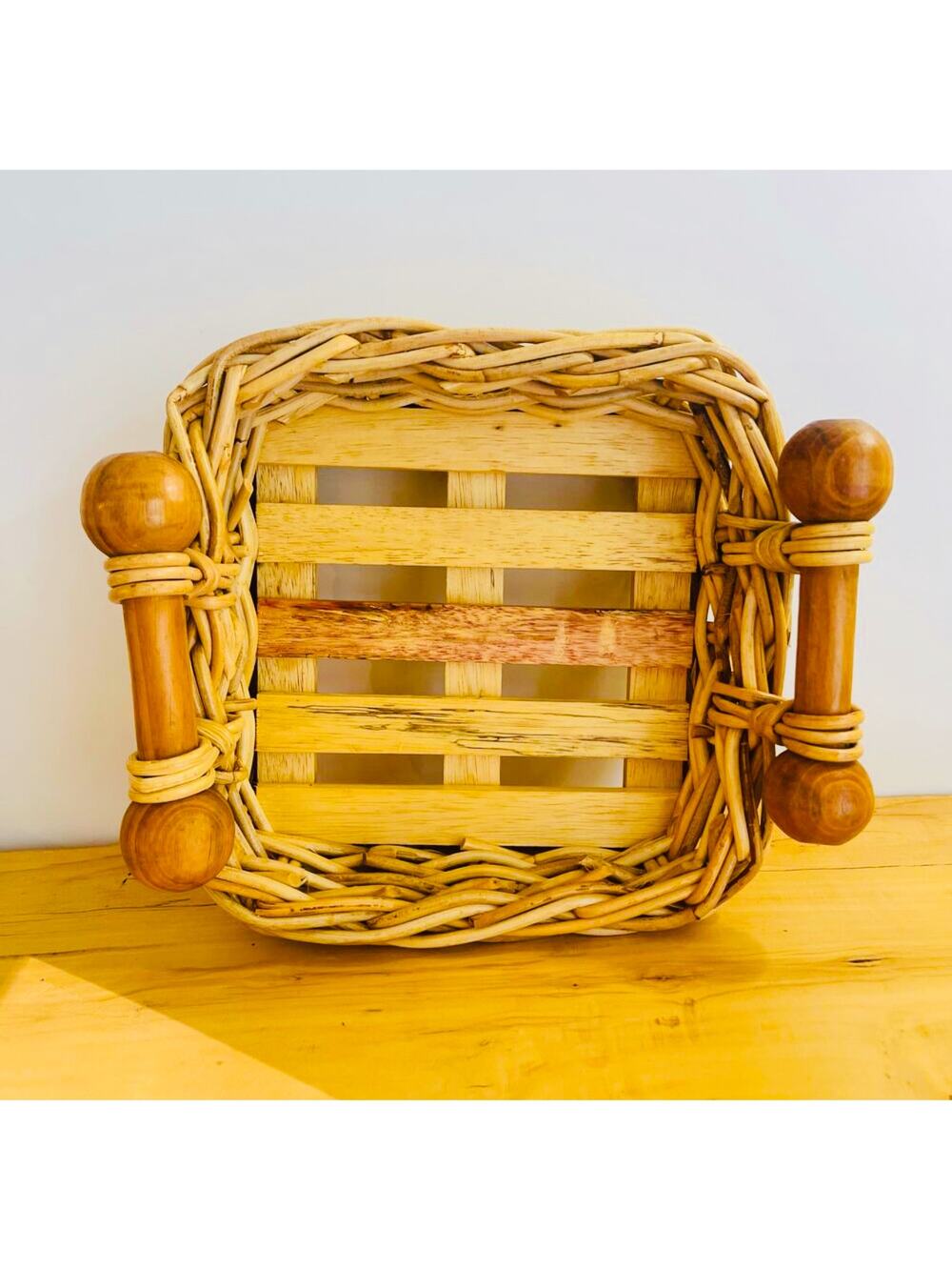 Vtg Handwoven Wicker Basket Tray Turned Wood Handles Bread Fruit Organize